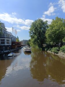 accessible canal cruise amsterdam