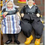 volendam costumes