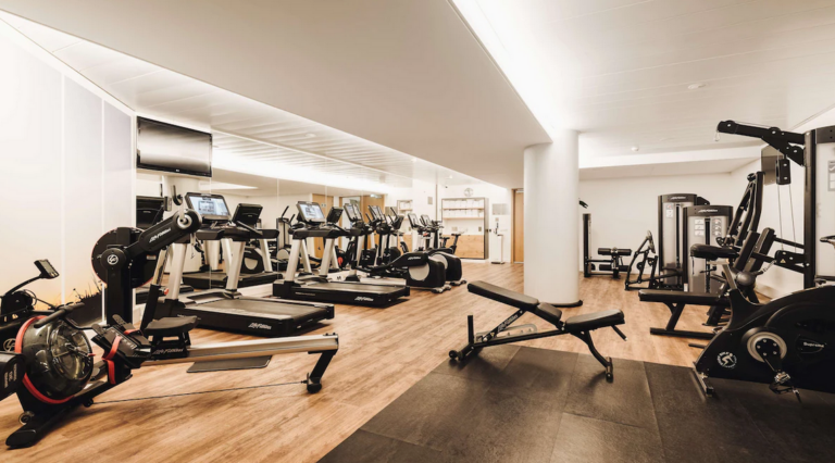 DoubleTree by Hilton Amsterdam gym