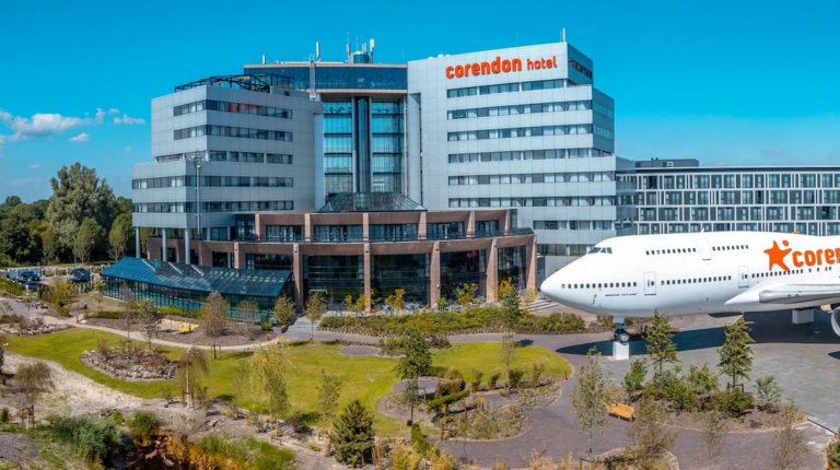 corendon hotel schiphol