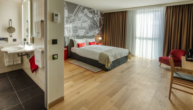 IntercityHotel Amsterdam Airport